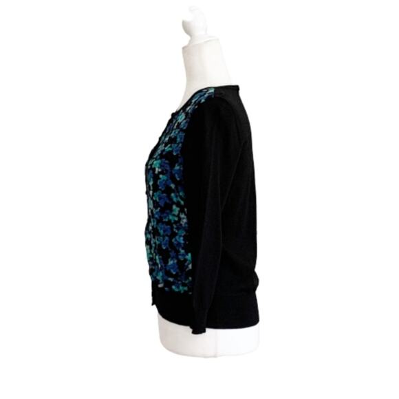 Ann Taylor Cardigan Sweater Black Blue Floral Button Front Cardigan Size MP - Picture 5 of 12